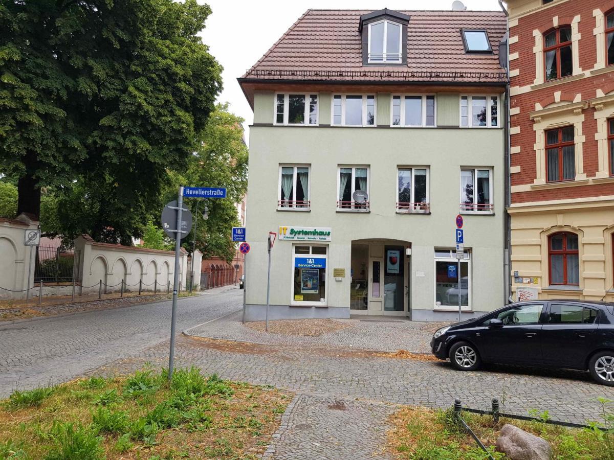 3-Raum Apartment auf der DOM-Insel Brandenburg an der Havel Exterior foto